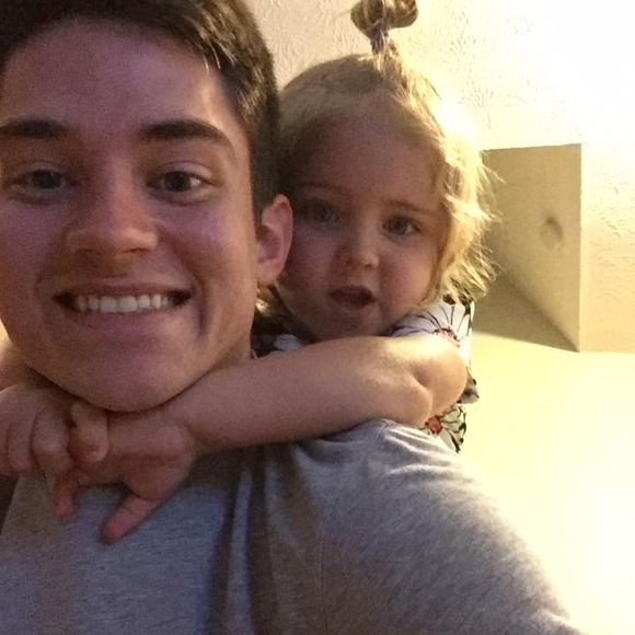 Meet your Posher, Brandon - Picture 1 of 1